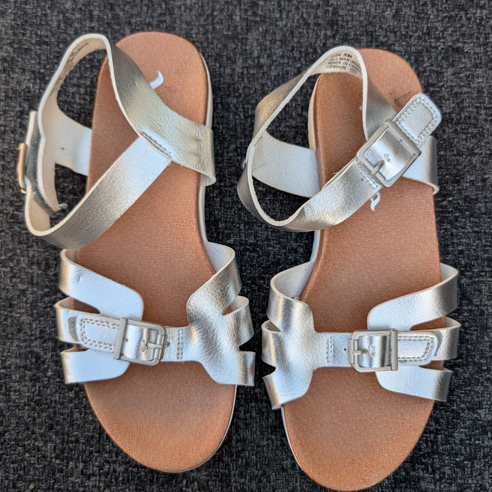 Silver Strappy Sandals with Buckles